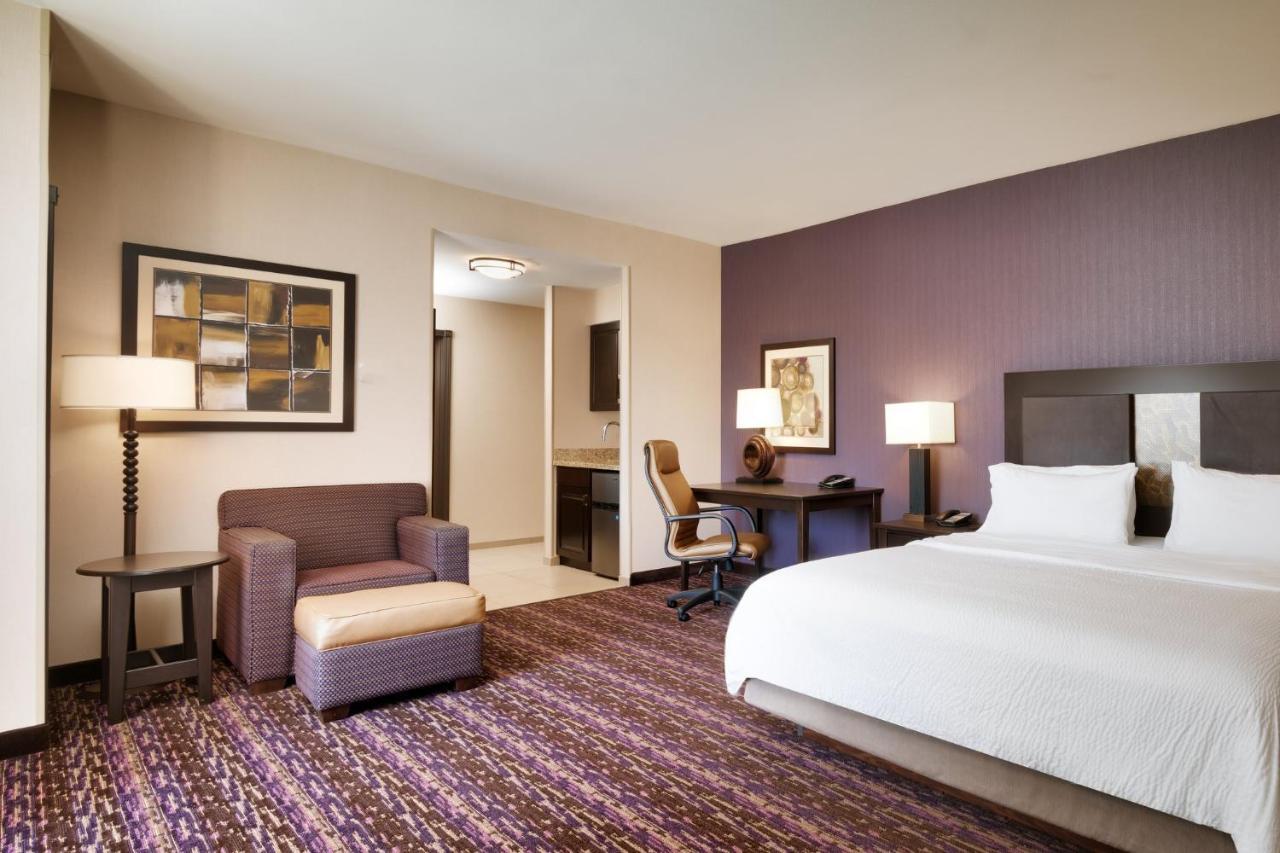 Holiday Inn Express Hotel & Suites Billings By Ihg Exterior photo