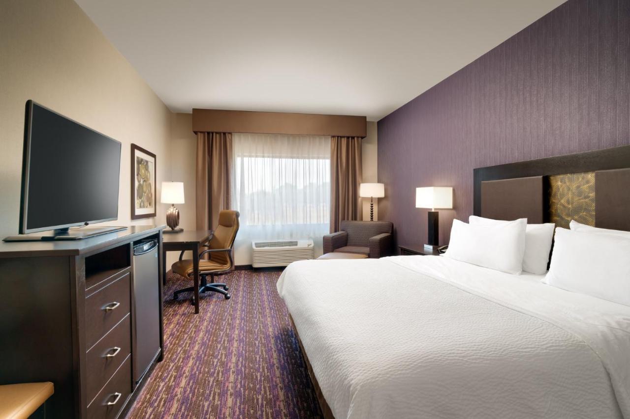 Holiday Inn Express Hotel & Suites Billings By Ihg Exterior photo