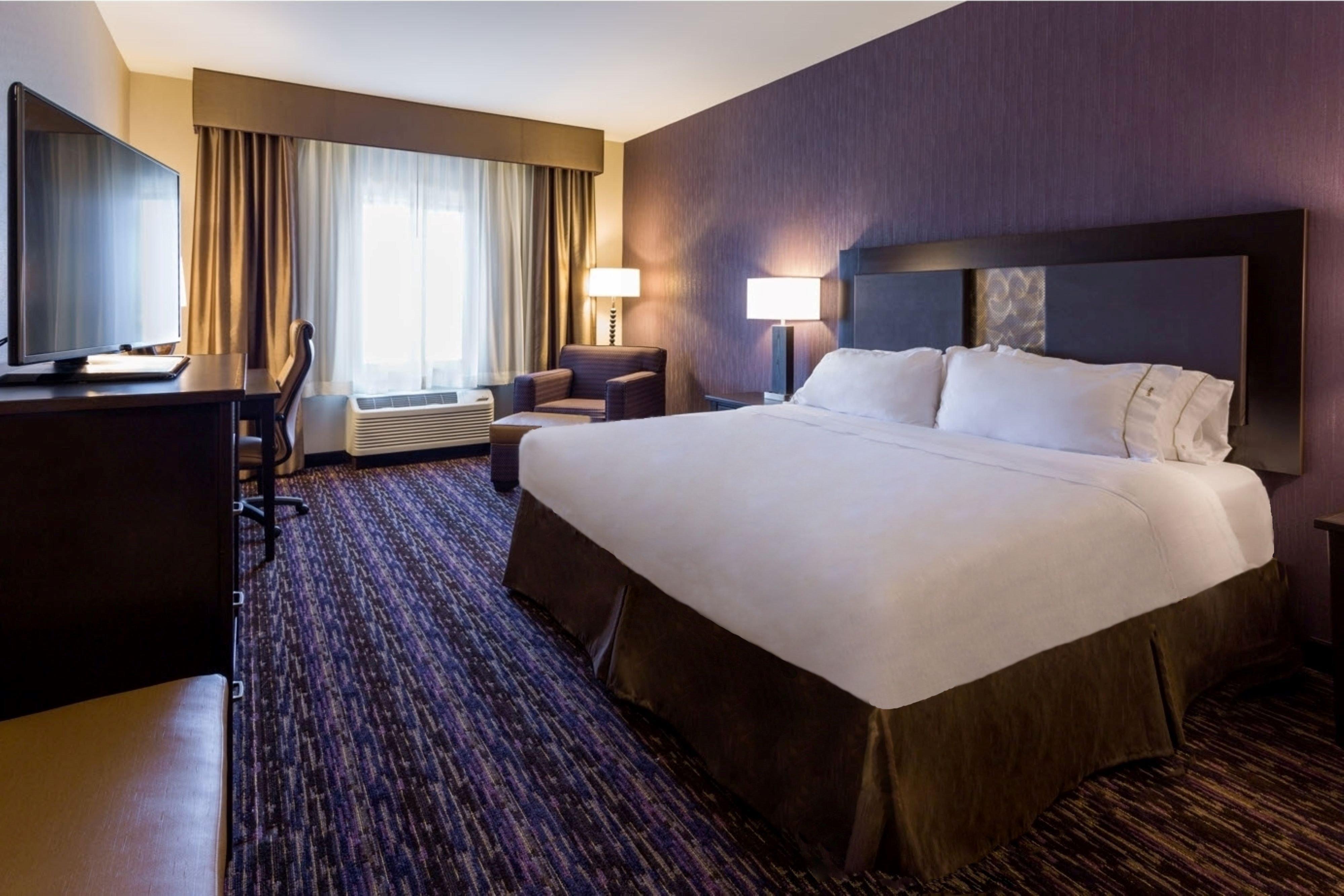 Holiday Inn Express Hotel & Suites Billings By Ihg Exterior photo