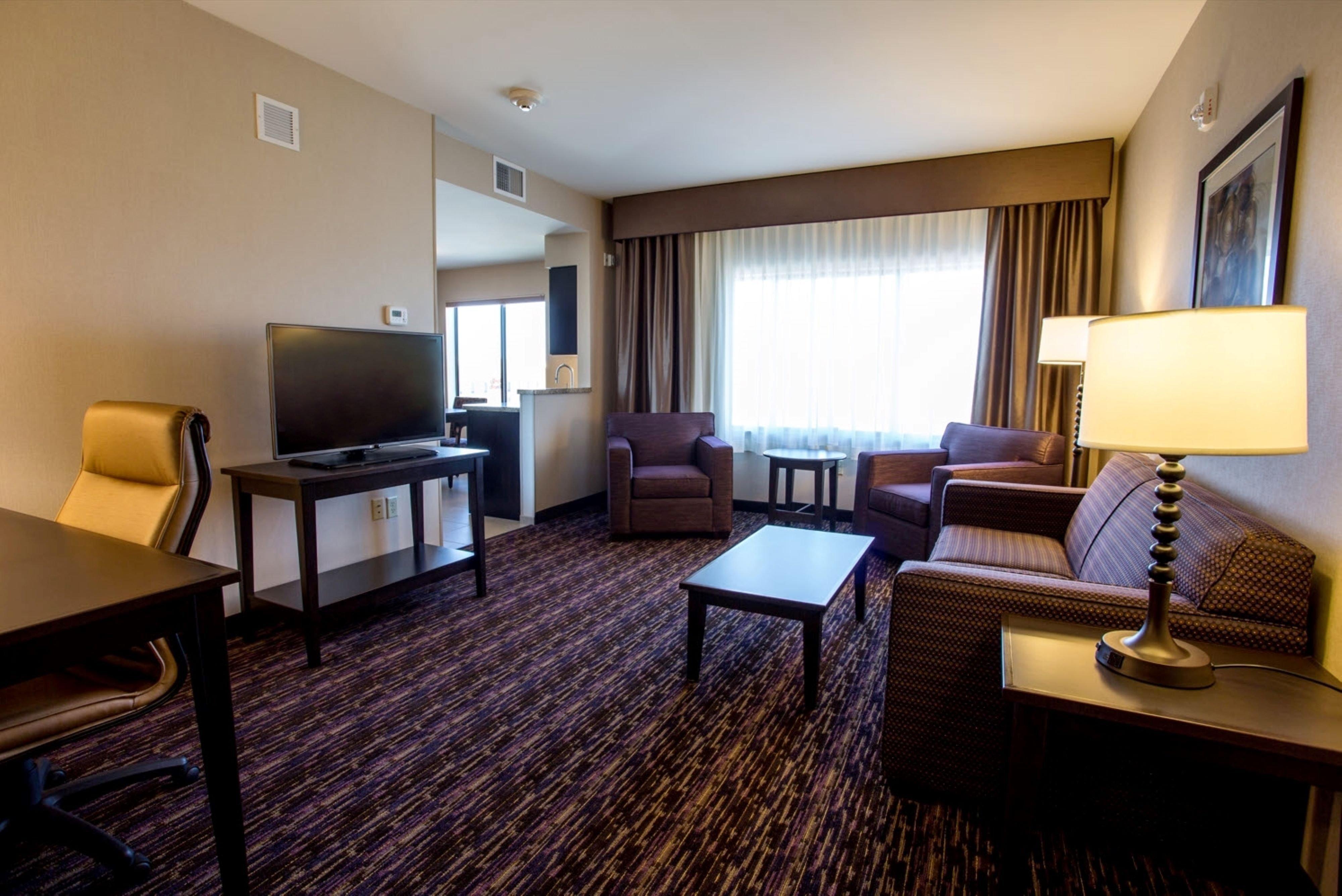 Holiday Inn Express Hotel & Suites Billings By Ihg Exterior photo